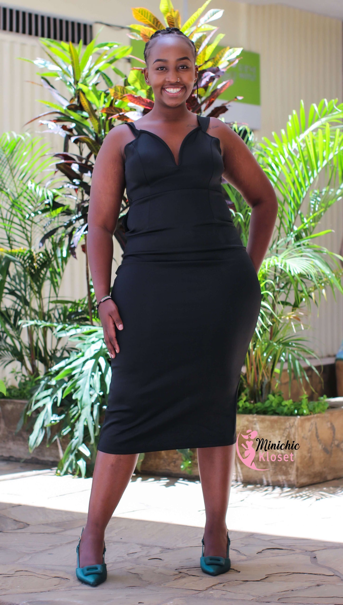 Sultry Bodycon Midi Dress – Black