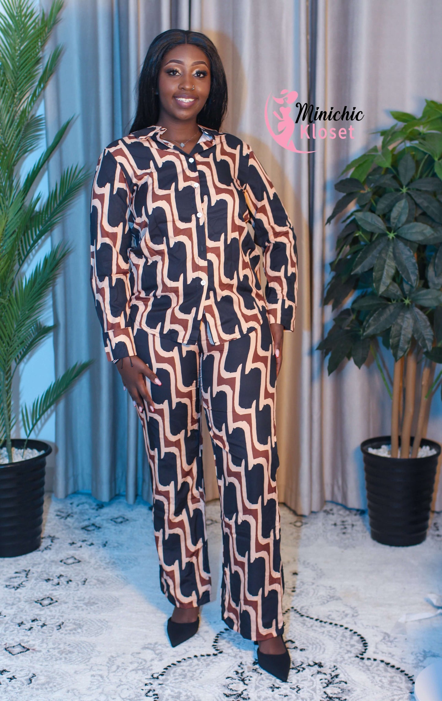 Bold Wave Print 2-Piece Pants Set