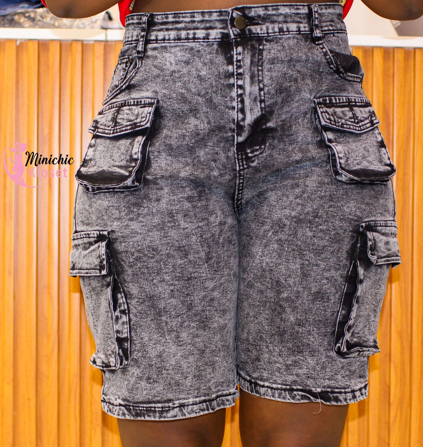 Acid Wash High-Waist Cargo Jorts – Grey